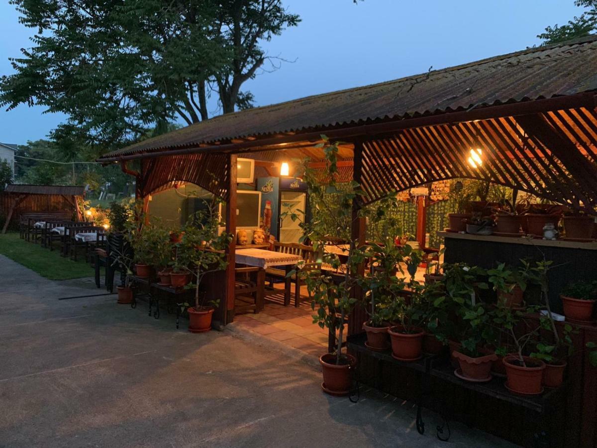 Hotel Casa Ghemus Costinesti Exterior foto